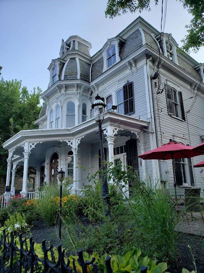 Housing Options Offer Surprising Variety