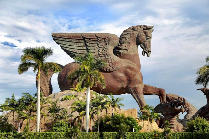 How It Stacks Up Against America's Tallest Statues