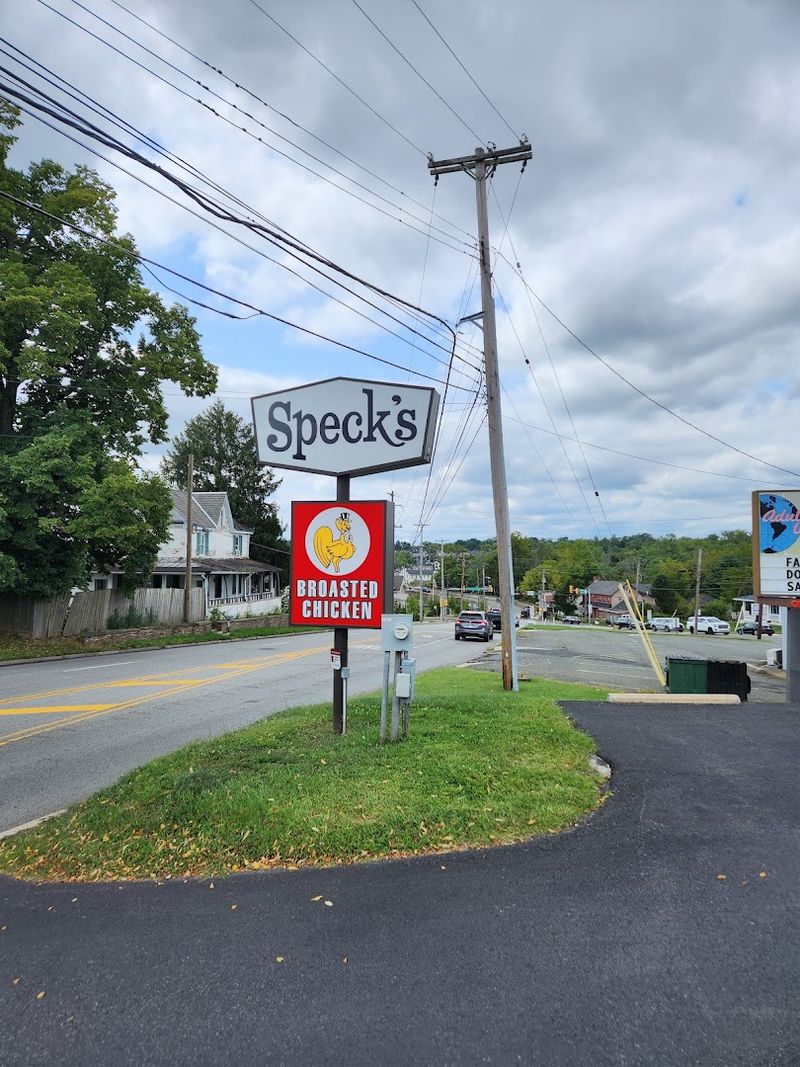 How to Plan Your Visit to Speck's Drive-In