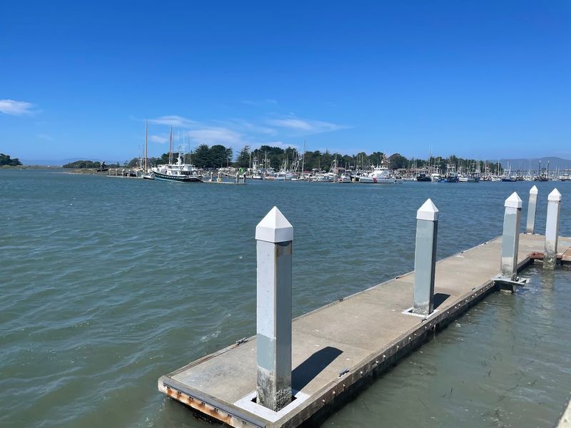 Humboldt Bay Boat Cruises on the Madaket Humboldt Bay Boat Cruises on the Madaket