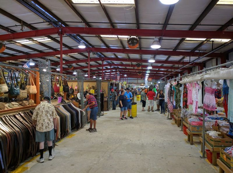 Hundreds of Vendor Booths Selling Everything Imaginable Hundreds of Vendor Booths Selling Everything Imaginable