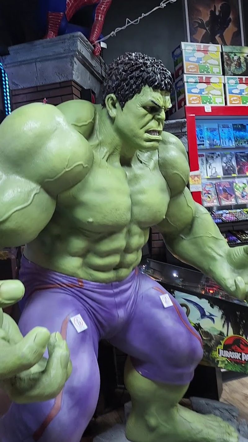 Iconic Photo Ops — Hulk and Darth Vader Statues