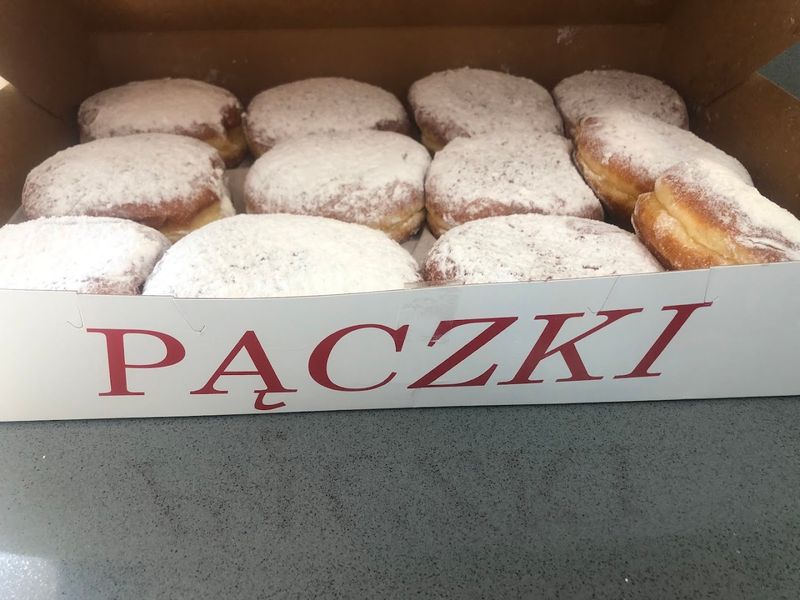 Incredible Paczki That Draw Crowds From Miles Away