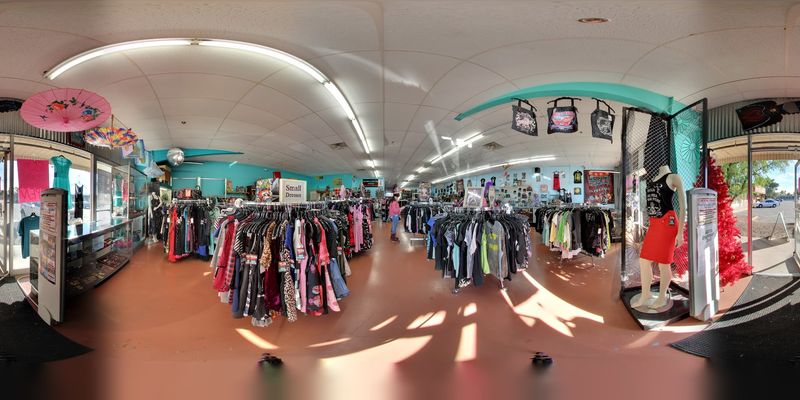 Incredibly Organized Layout That Makes Shopping Easy