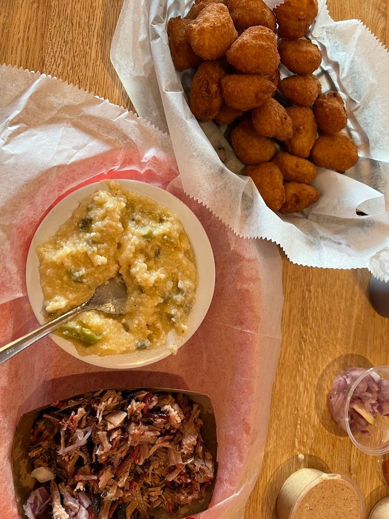 Jalapeño Cheese Grits That Steal The Show