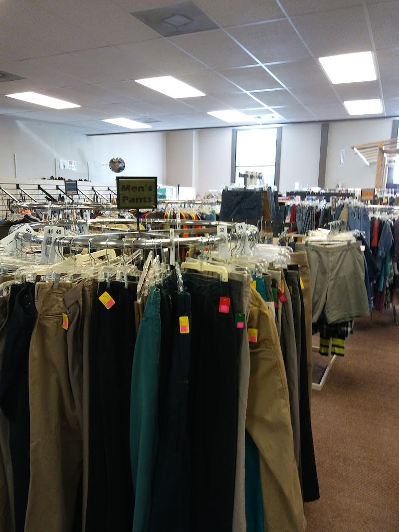 Jeans and Pants at Unbeatable Prices