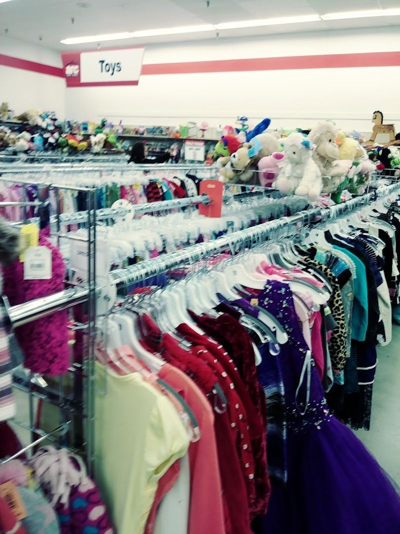 Kids' Clothes and Toys That Parents Love Kids' Clothes and Toys That Parents Love