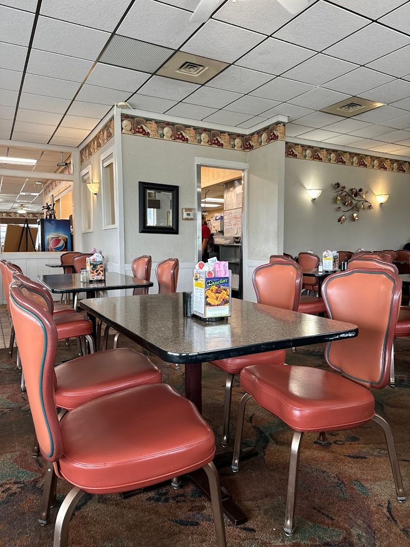Kroll's Diner - Bismarck, North Dakota