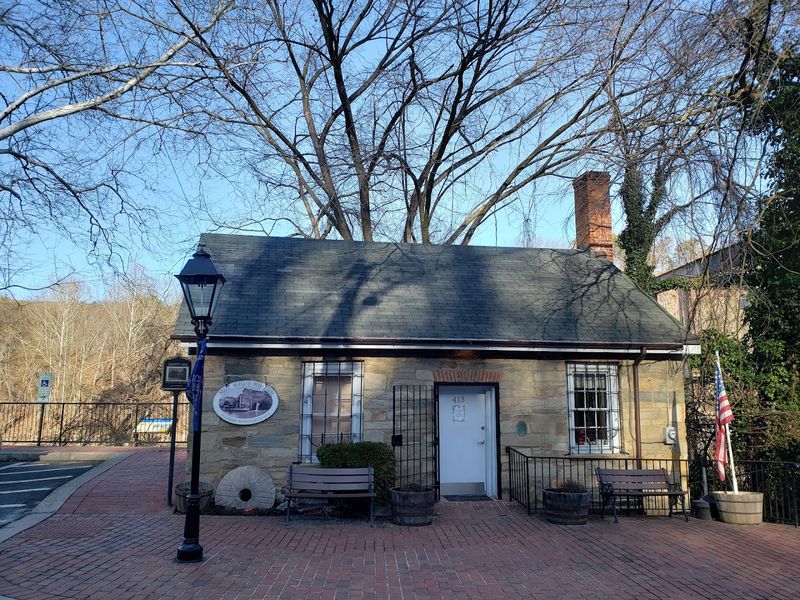 Learn History at the Occoquan Historic Sites Learn History at the Occoquan Historic Sites