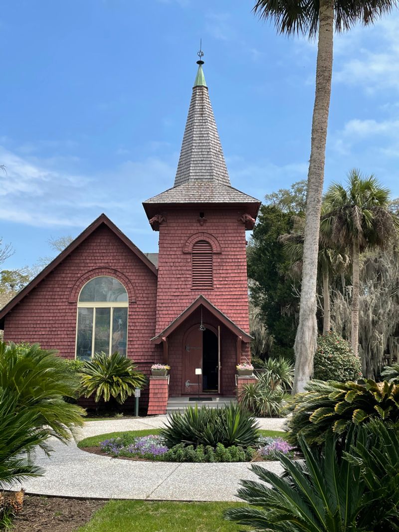 Lighthouse Tours: Seeing the Island Through a Storyteller's Eyes