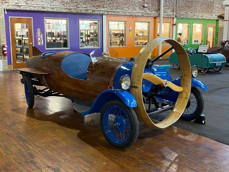 Live Car Demonstrations That Bring History to Roaring Life Live Car Demonstrations That Bring History to Roaring Life