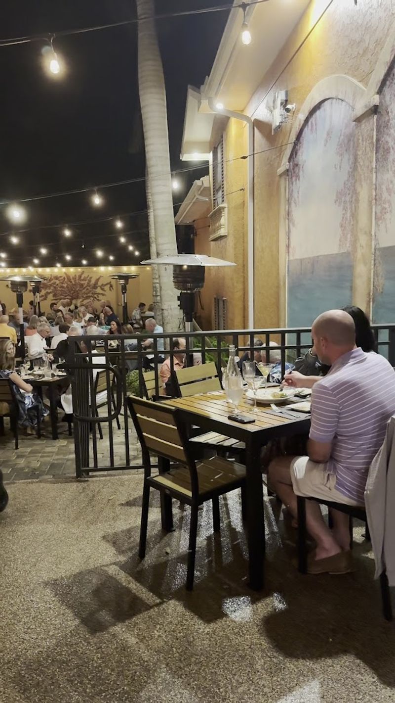 Live Music Nights That Elevate Every Dinner