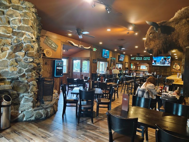 Live Music and a Saloon Vibe That Keeps Things Lively