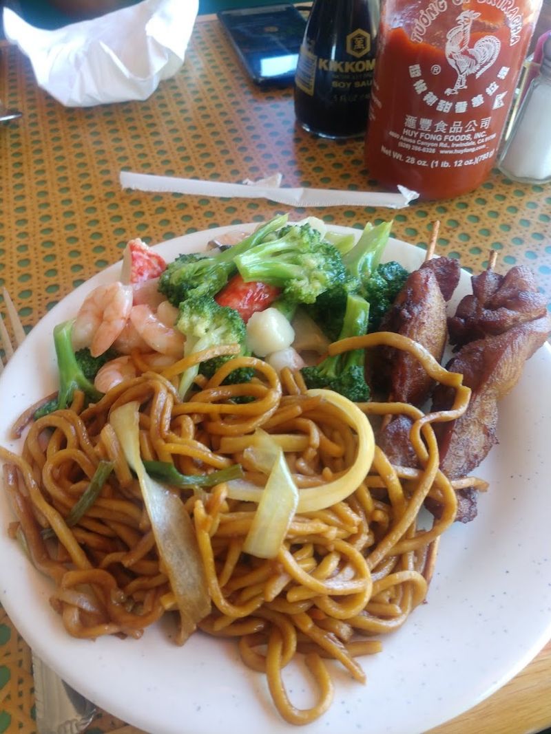 Lo Mein Worth Every Single Bite Lo Mein Worth Every Single Bite