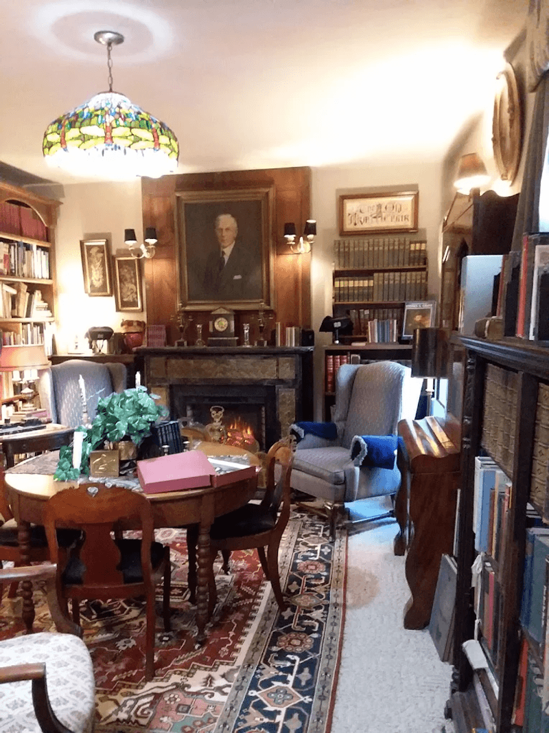 Local Antique Shops and Boutiques