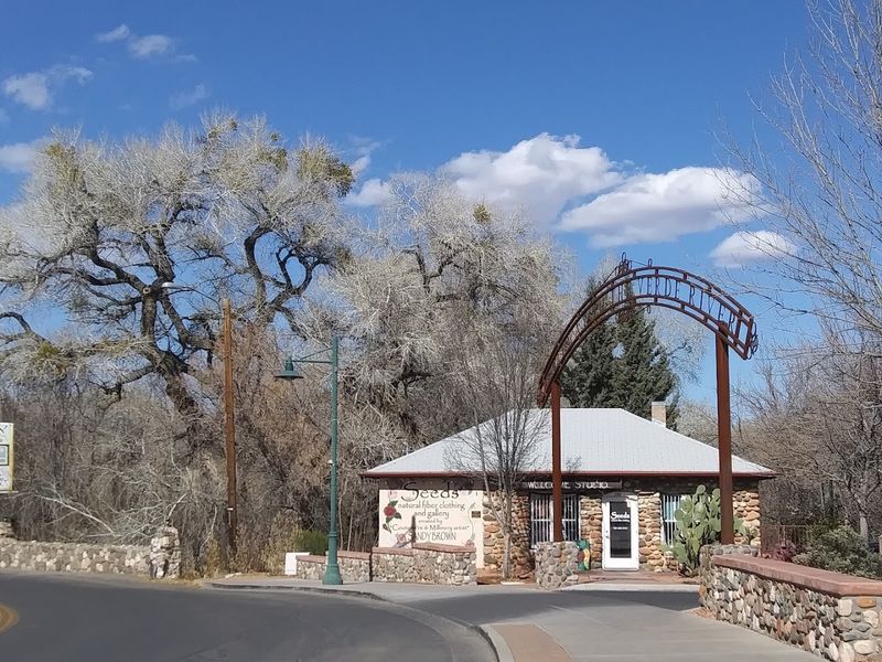 Local Art Galleries Blending Old and New