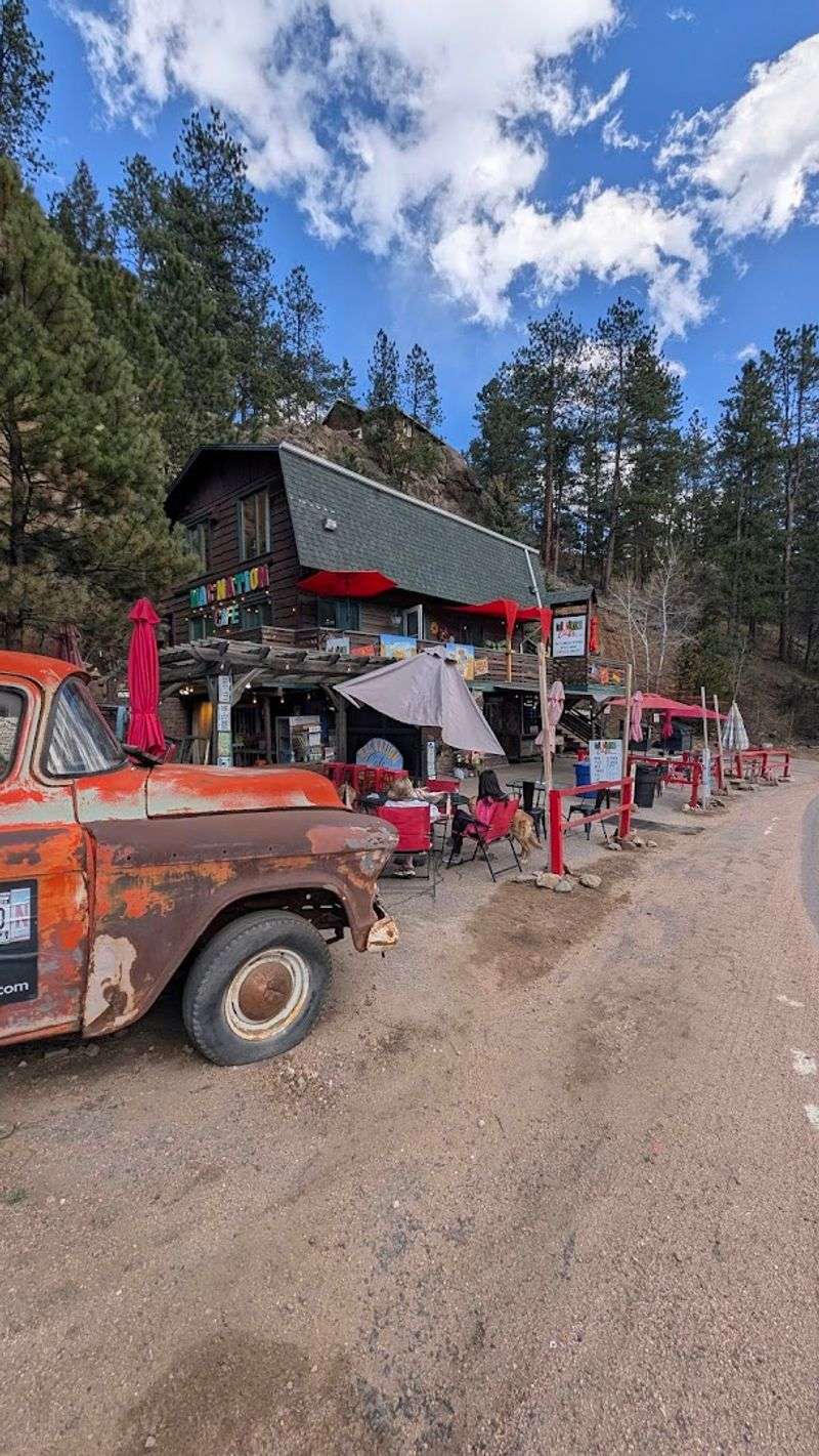 Location and Access - A Rewarding Mountain Drive