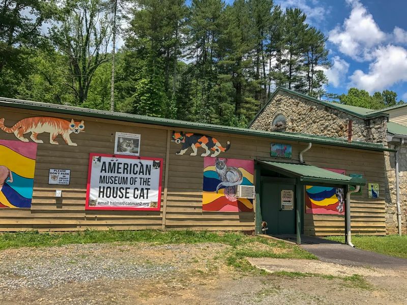Location and Hours That Make It Easy to Plan Your Visit