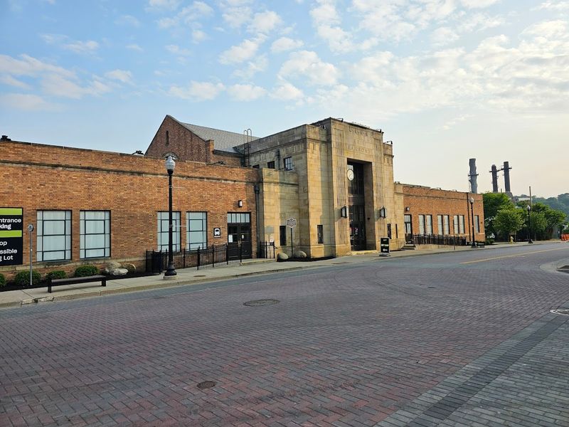 Mild Small-Town Traffic and Stress-Free Living