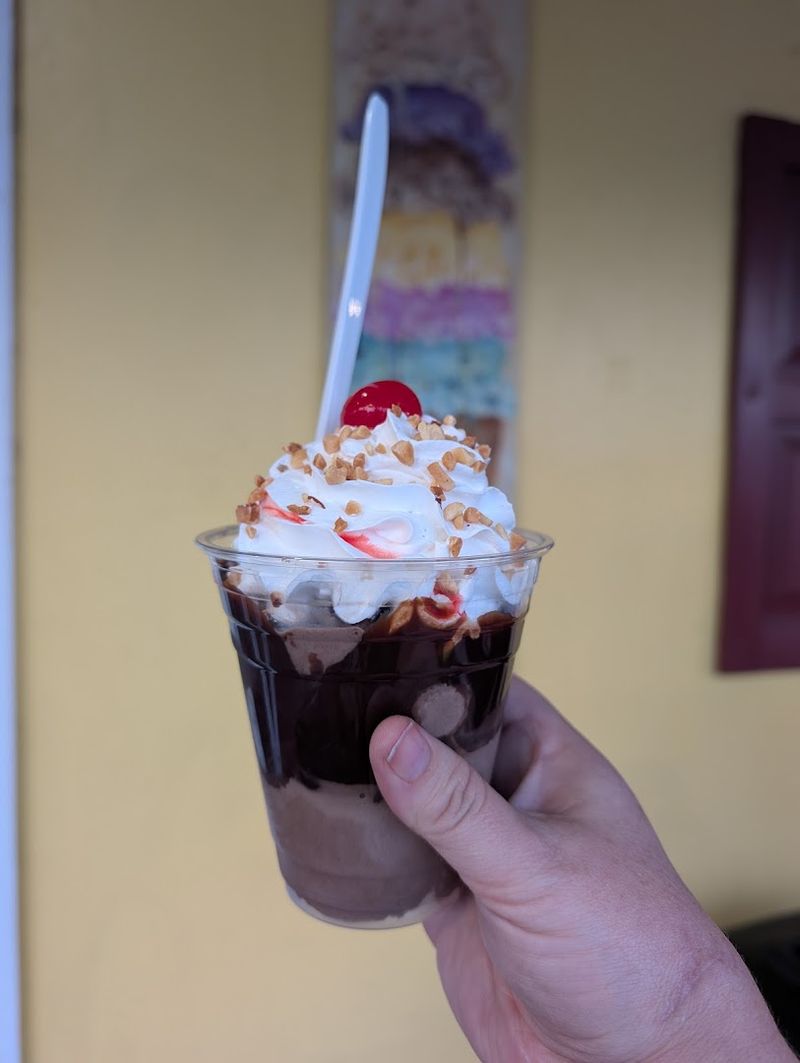 Milkshakes and Root Beer Floats Done the Old-School Way