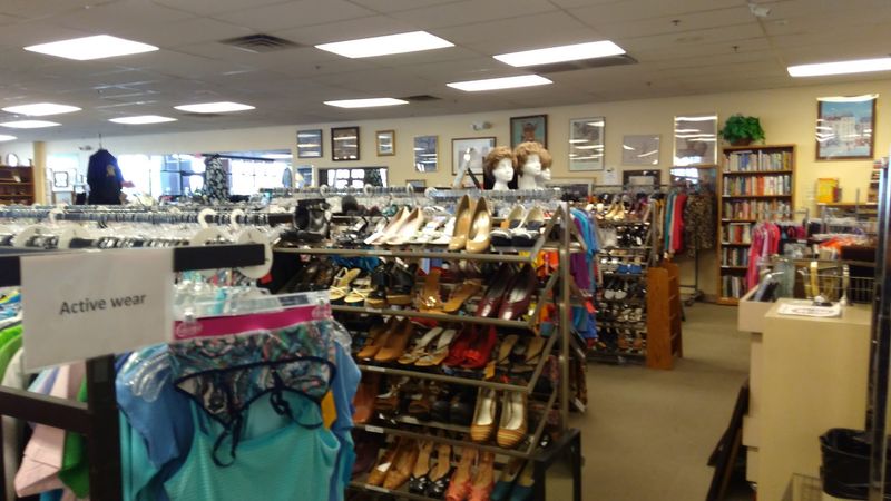 Monday Senior Discount Days That Shoppers Absolutely Love