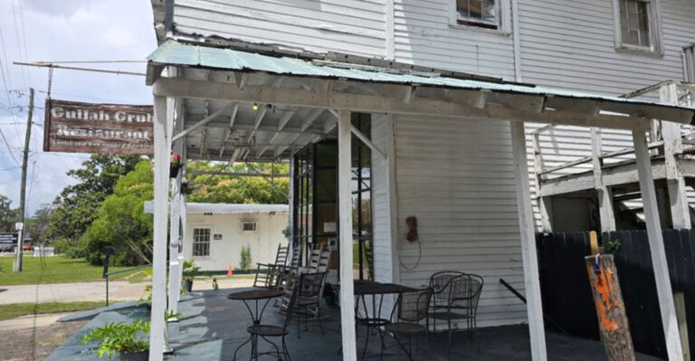 Most People Have No Idea This Tiny South Carolina Restaurant Serves Remarkable African-Inspired Cuisine
