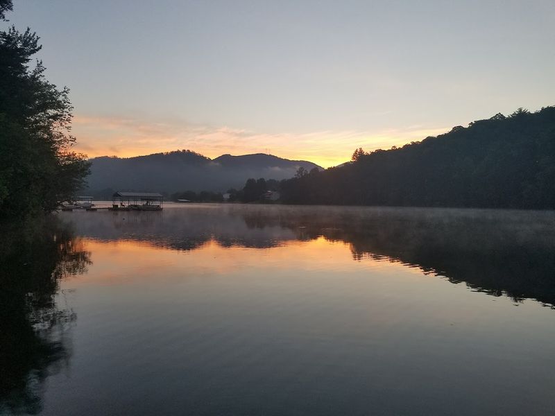 Mountain Sunsets That Stop You Mid-Conversation