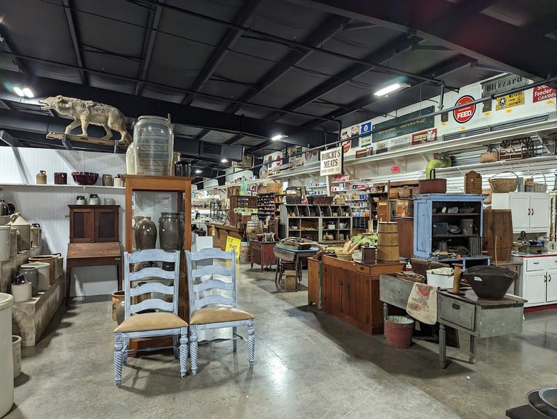 Multiple Vendors Under One Roof Mean Endless Discoveries