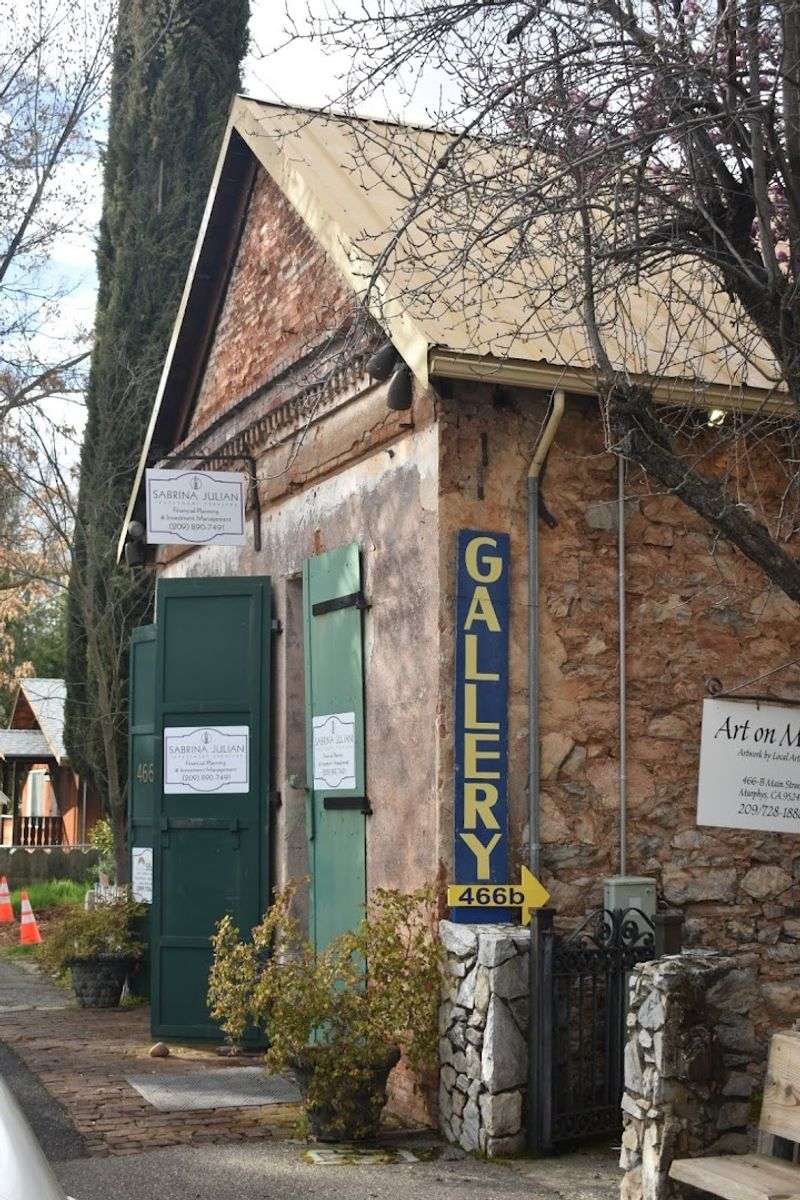 Murphys, California