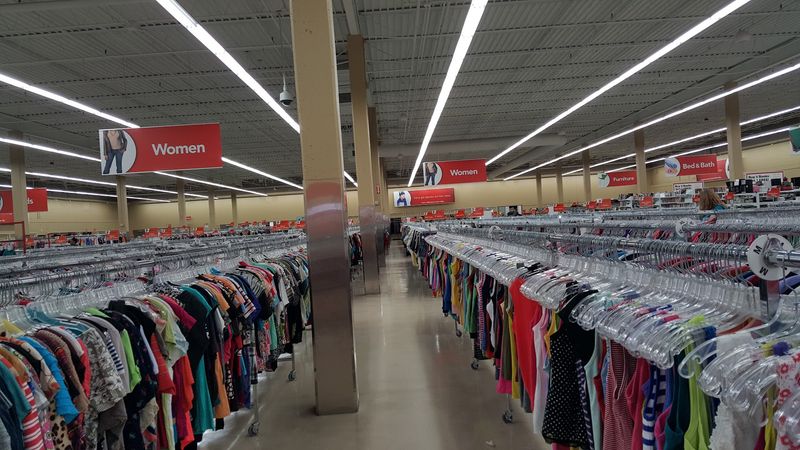 Name-Brand Women's Clothing Finds