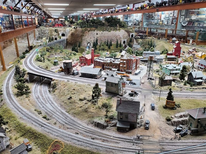 New York's Largest Model Train Layout