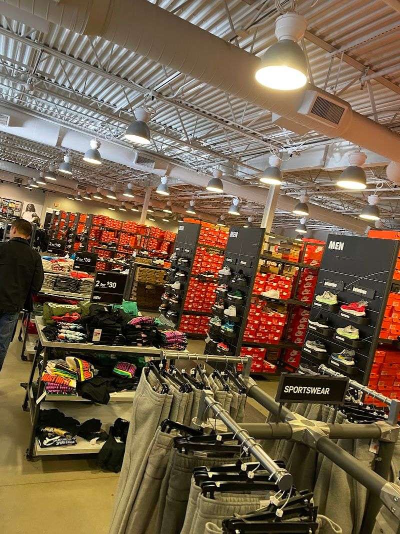Nike and Under Armour: A Sports Fan's Paradise Nike and Under Armour: A Sports Fan's Paradise
