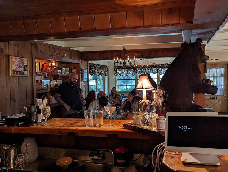 No Website, No Problem: The Old-School Charm That Sets Bear's Apart