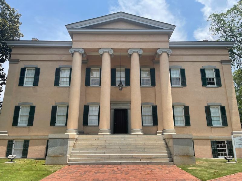 Old Governor's Mansion: A Window Into Antebellum Life Old Governor's Mansion: A Window Into Antebellum Life