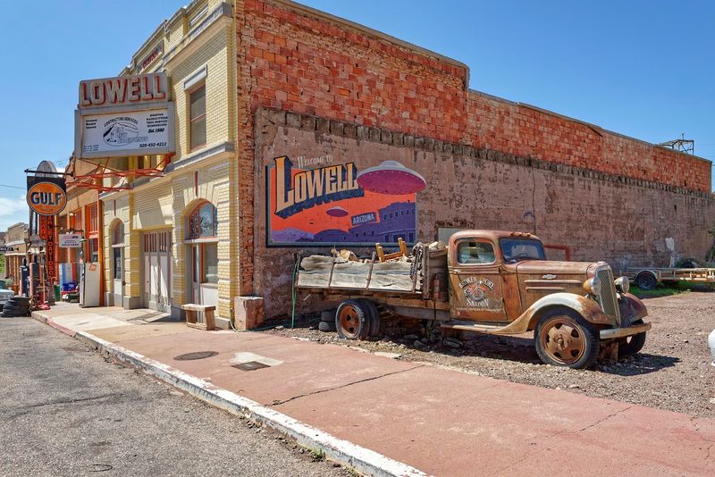 Old Route 80 Running Right Through Town