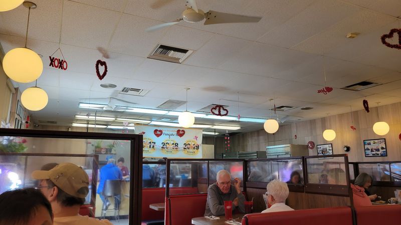 Old-School Diner Service Done Right