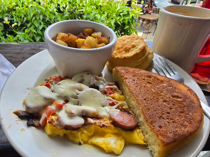 Omelettes That Steal the Spotlight