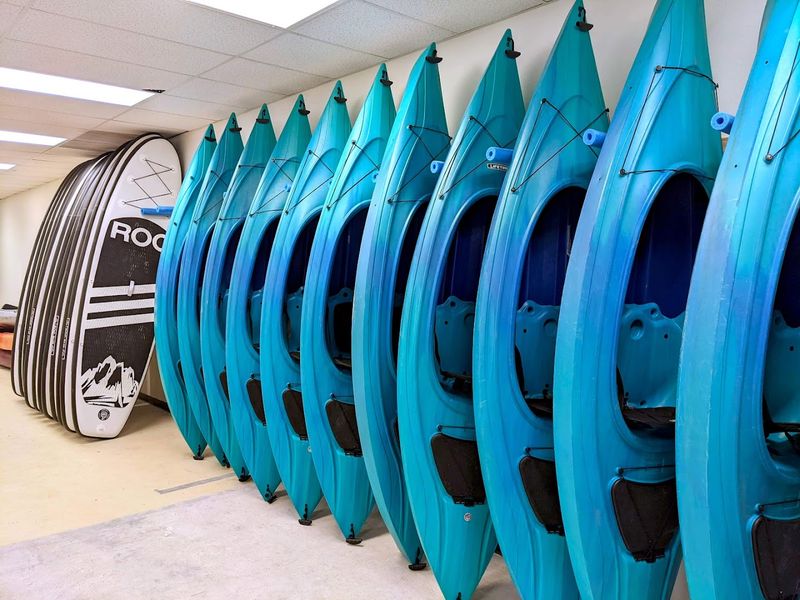 Online Booking and Drop-Off Lockers for Easy Returns