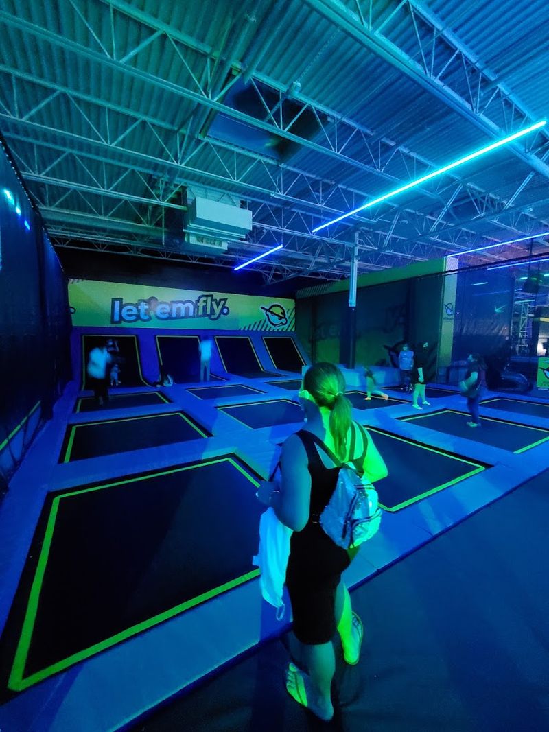 Open Jump Trampolines