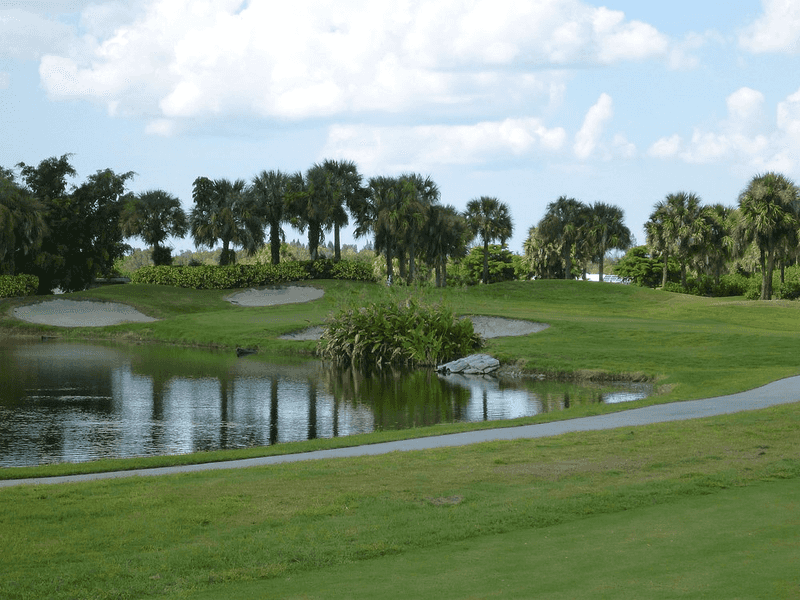 Outdoor Recreation That Keeps Retirees Active