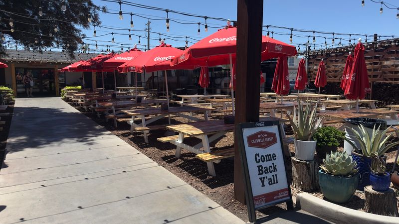 Outdoor Seating With an Atmosphere That Feels Just Right
