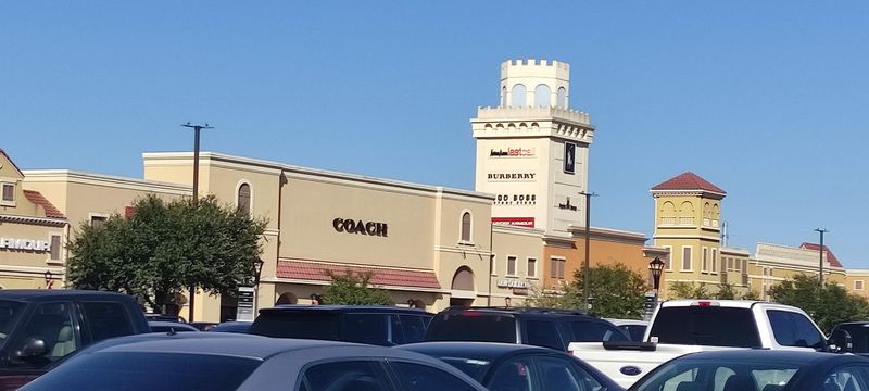 Over 100 World-Famous Brands Under One (Very Large) Roof