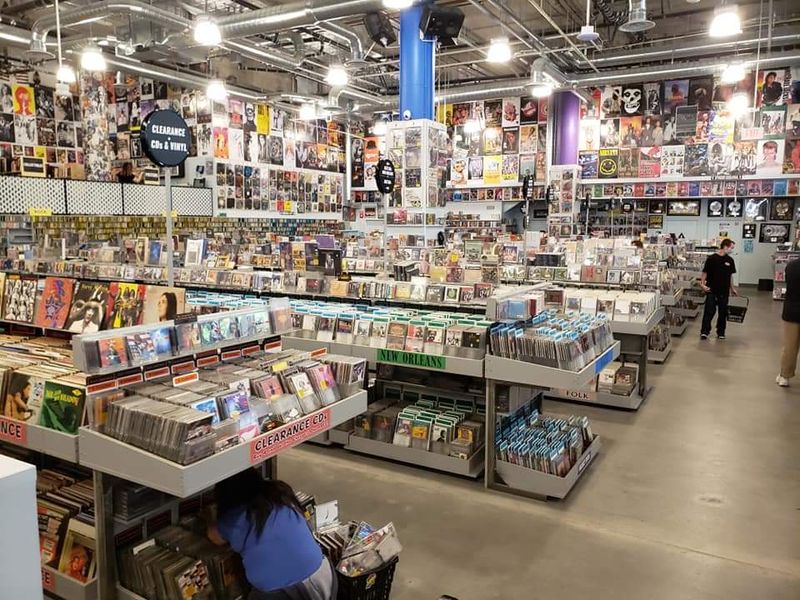 Over a Million CDs Spanning Every Genre Imaginable Over a Million CDs Spanning Every Genre Imaginable