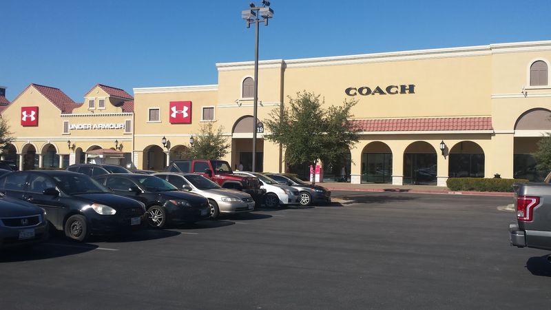 Parking Tips and Practical Advice for a Smooth Visit
