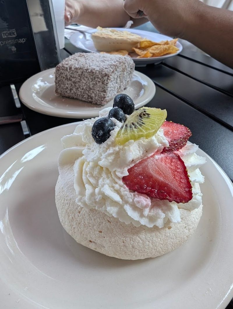 Pavlova That Transports You Straight to Sydney