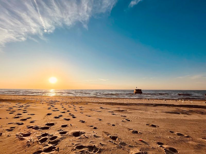 Peaceful Atmosphere Kept Clean and Alcohol-Free