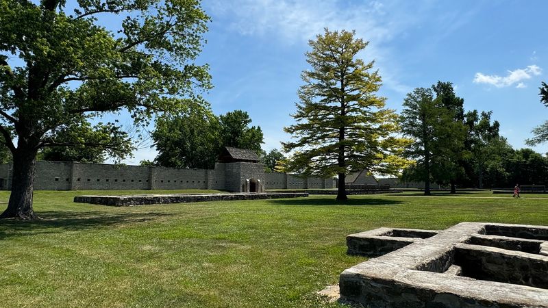 Peaceful Picnic Grounds That Make the Visit Even Better Peaceful Picnic Grounds That Make the Visit Even Better