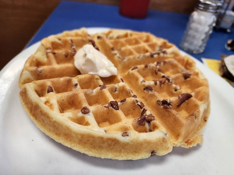 Pecan Waffles Worth Waking Up Early For