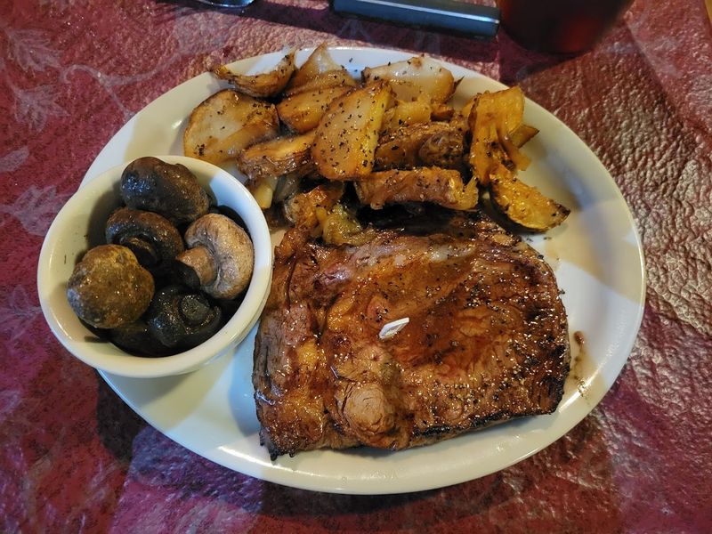 Perfectly Cooked Ribeye Steaks Perfectly Cooked Ribeye Steaks
