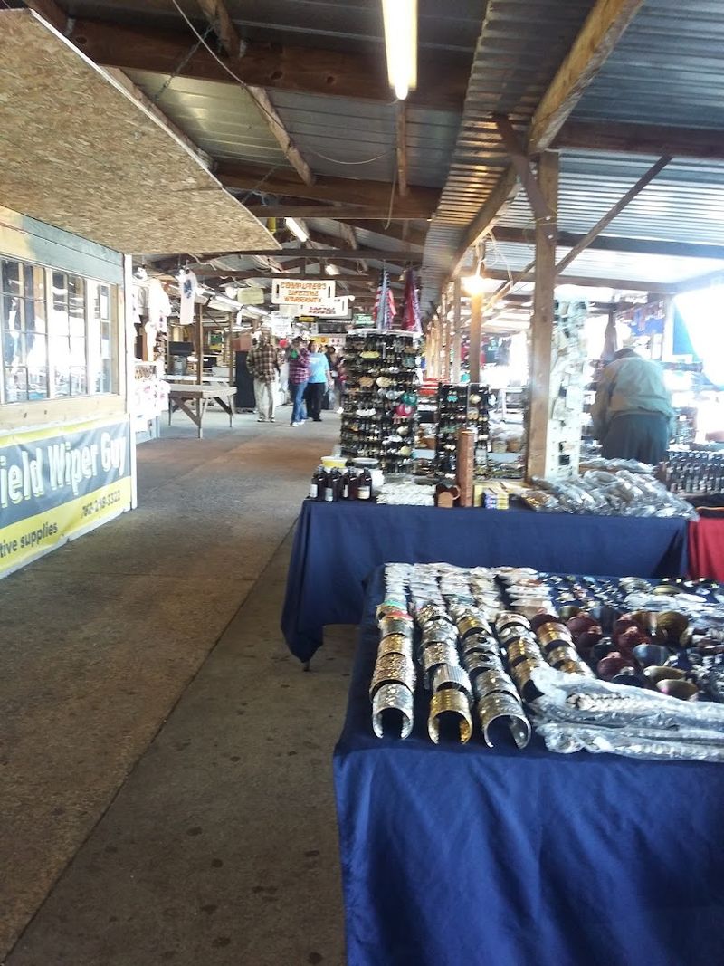 Perfumes, Body Oils, and Scented Goods at Fraction of Retail Cost